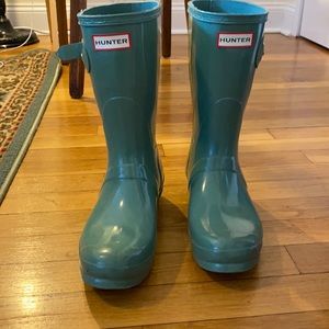 Short hunter rain boots
